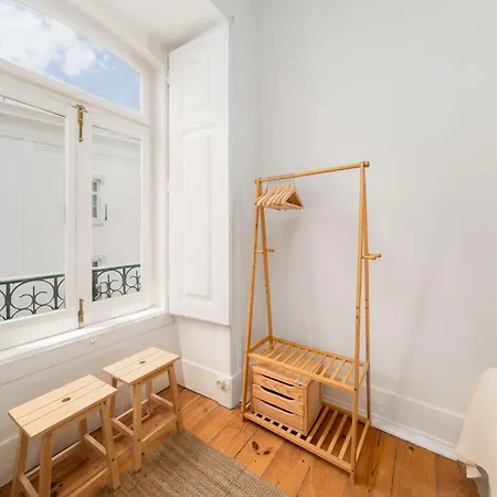 Large By Avenida Da Liberdade 7br * Lisbon